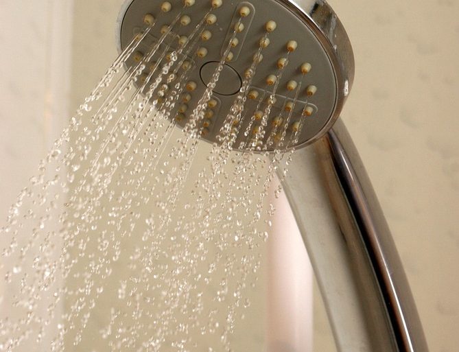 Come scegliere il soffione doccia perfetto per te