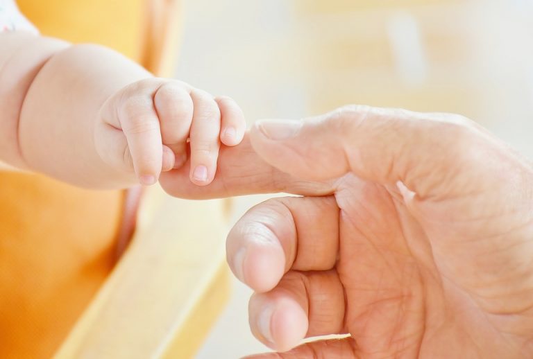 Come rendere la vasca a prova di bambino