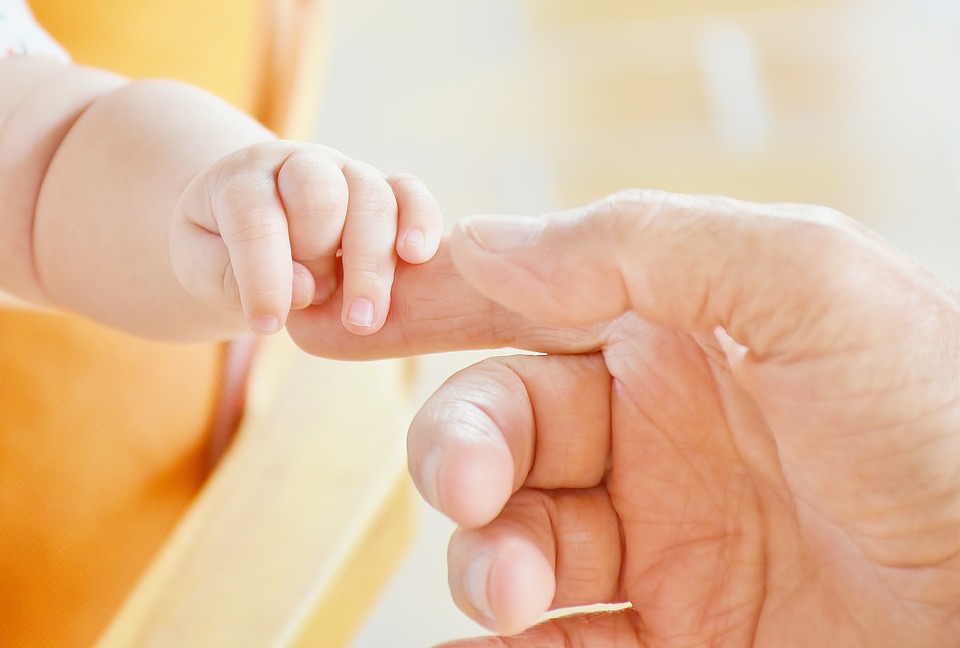 Come rendere la vasca a prova di bambino