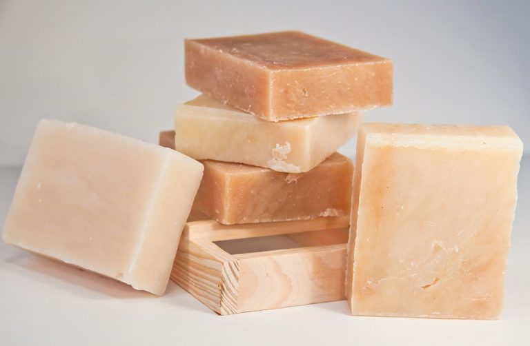 Sapone: origine e storia del prodotto